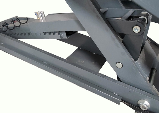 Elevador de automóviles pequeños ultra delgados con doble cilindro Elevador hidráulico Capacidad de elevación 4000kgs