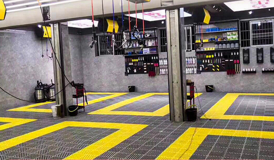 Grilla de piso de red de PP La elección perfecta para azulejos de suelo de garaje de automóviles de plástico de alto rendimiento