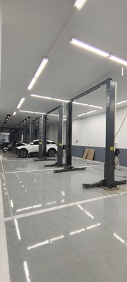 Capacidad de elevación de 4000 kg Dos máquinas elevadoras de automóviles para reparación de automóviles profesionales